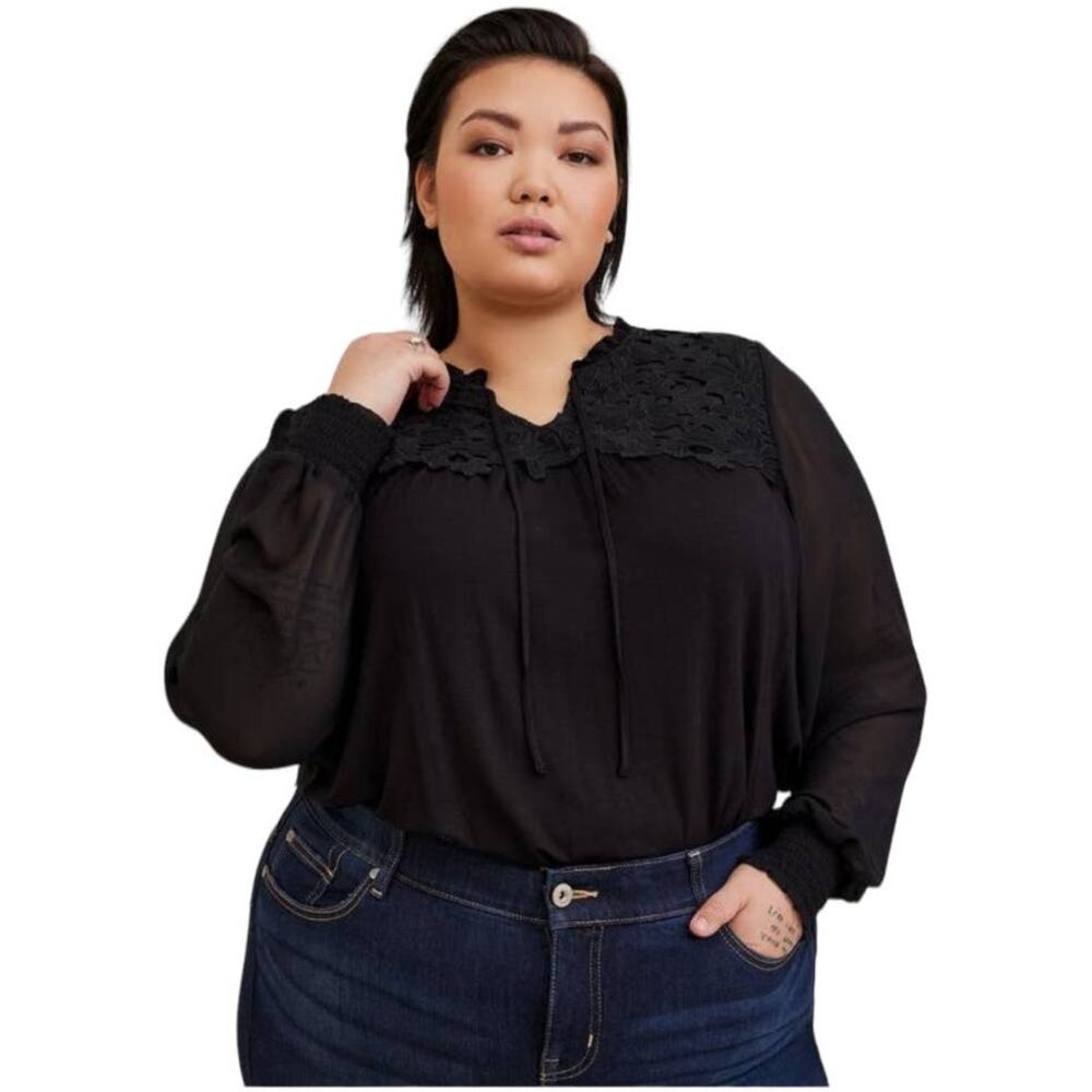 Torrid NWT Super Soft Chiffon Sleeve Lace Inset Tie Detail Top Black Size 1X - Picture 2 of 7